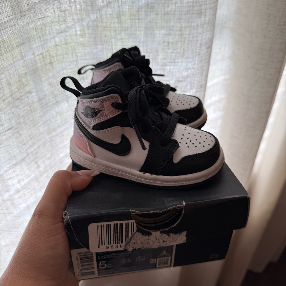 Jordan size 5c shoe